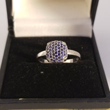 Load image into Gallery viewer, Sterling silver  Blue sapphire ring cz
