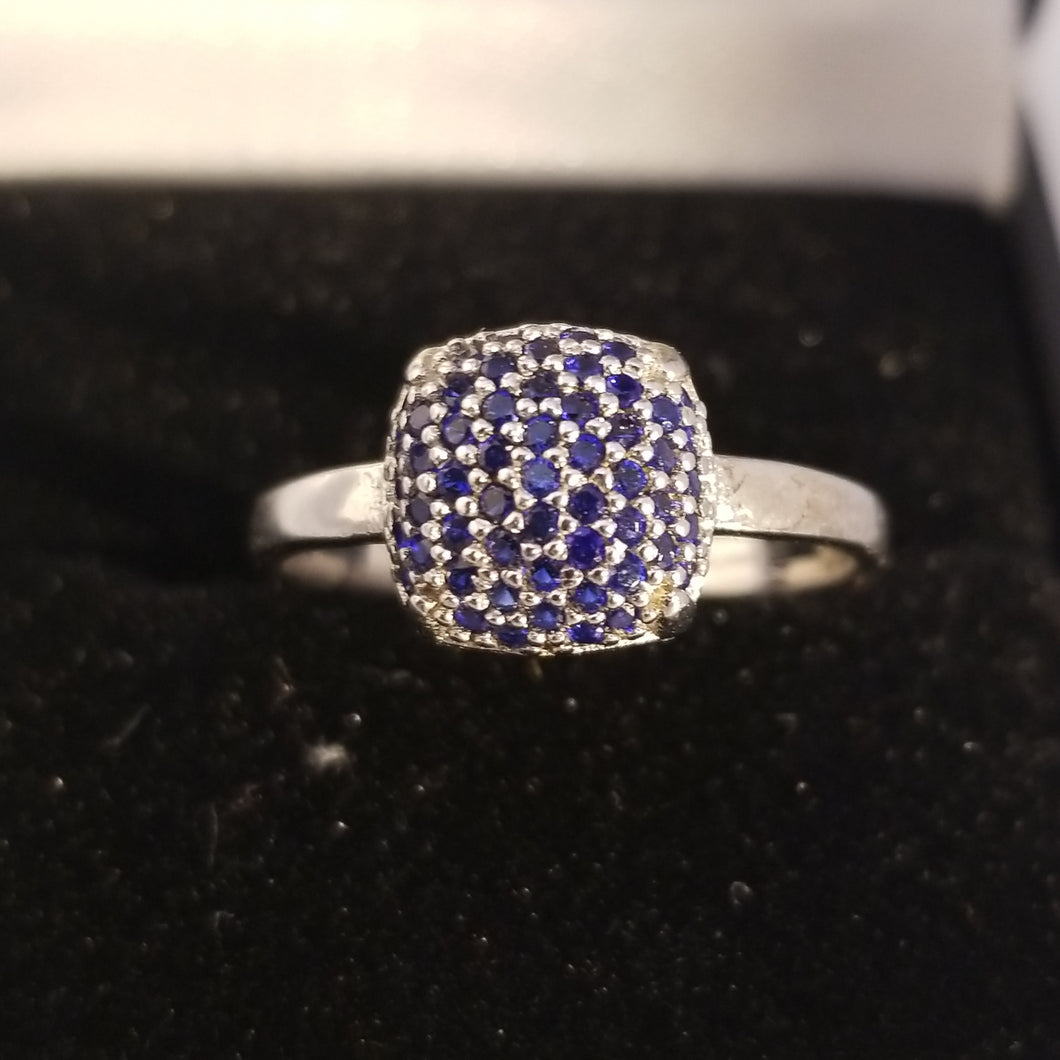 Sterling silver  Blue sapphire ring cz