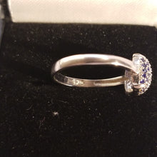 Load image into Gallery viewer, Sterling silver  Blue sapphire ring cz
