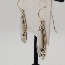 Load image into Gallery viewer, Sterling silver Mother of pearl art Deco dangle earrings
